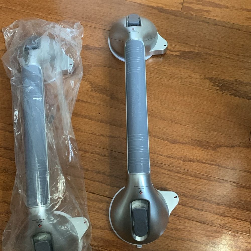 Set of Two Ultra Grip Grab Bar for tubs and showers